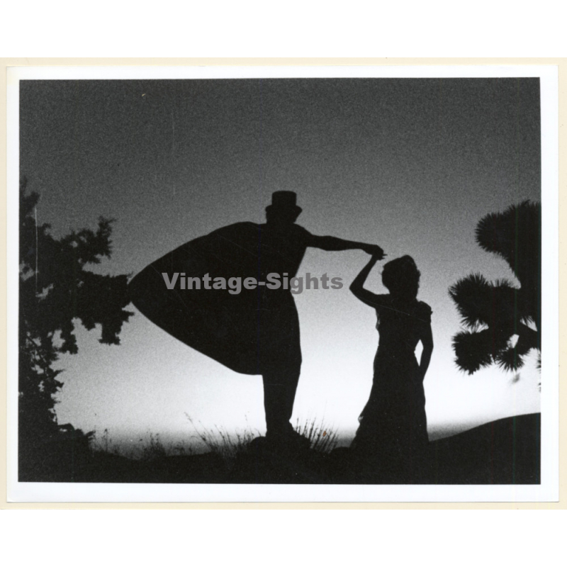 Jamie Gills & Actress In Dracula's Bride / US Adult Movie 1980 (Vintage Press Photo/Movie Still)