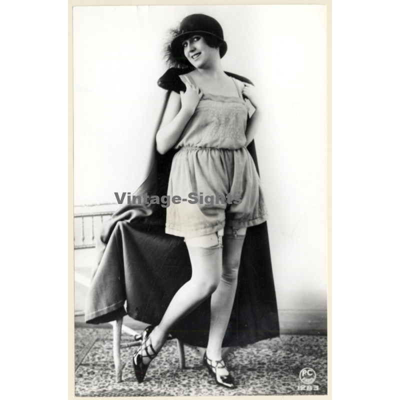 1920s Erotica: Cheeky Flapper Shows Underwear / Boudoir (Large Photo Reprint ~ 24 x 16 CM)
