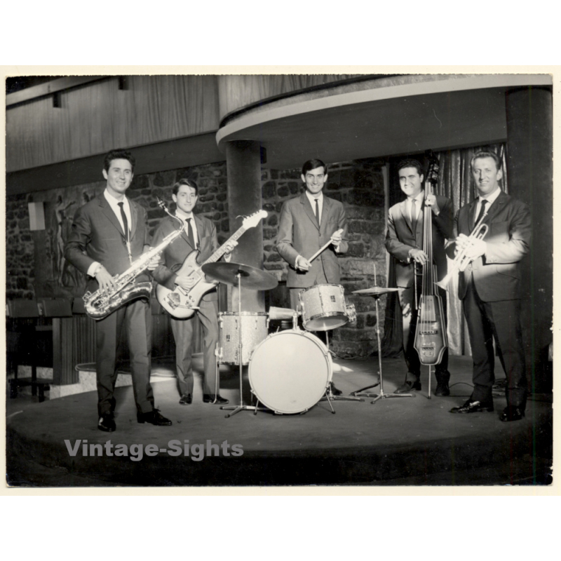 Spain: Unidentified 1960s Band - Quintet / Mallorca? (Vintage Photo 18 x 24 CM )