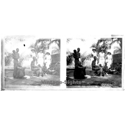 N'Djili - Kimpoko - Léopodville / Congo: 3 Colonial Ladies & Native Tribe Members (Vintage Stereo Glass Plate 1934)