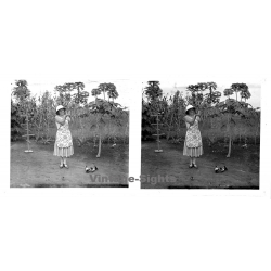 N'Djili - Kimpoko - Léopodville / Congo: Colonial Female Playing With Chicken (Vintage Stereo Glass Plate 1934)
