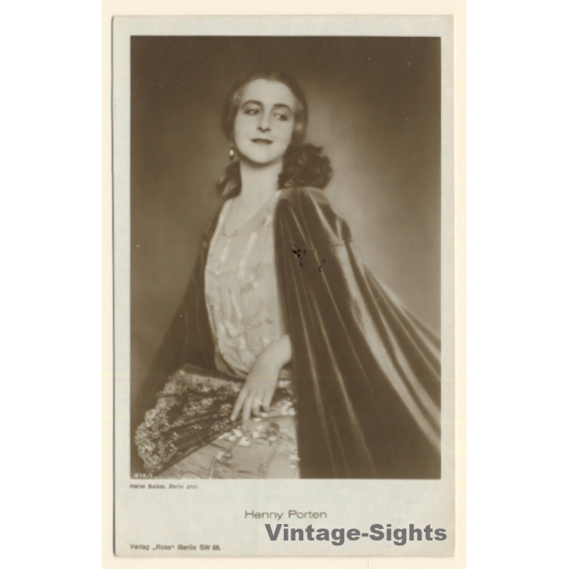 Henny Porten / Actress - Ross Verlag 976/1 (Vintage RPPC 1920s/1930s)