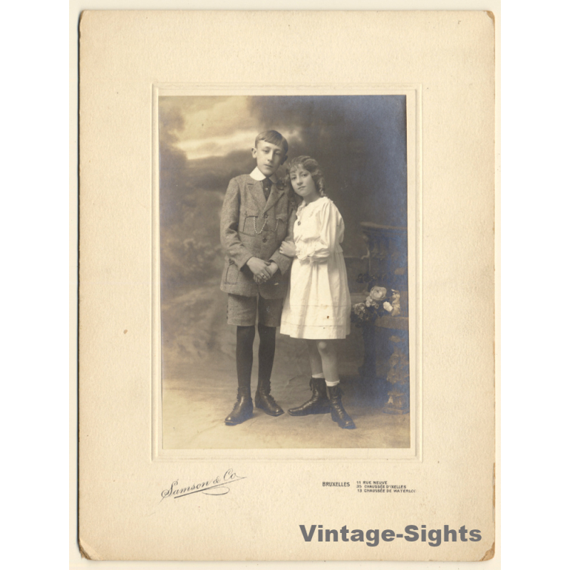 Samson & Co: Portrait Of Elegant Sister & Brother (Vintage Photo ~1920s/1930s) Samson & Co: Portrait Of Elegant Sister & Brother (Vintage Photo ~1920s/1930s)