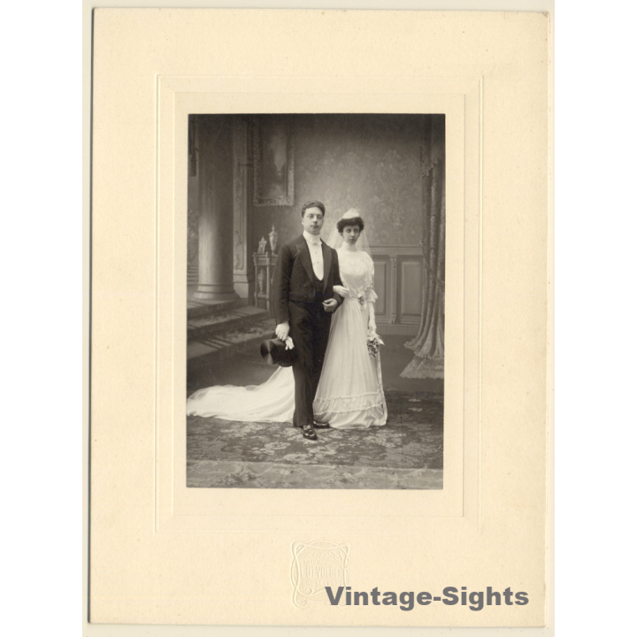 L. Devolder: Portrait Of Freshly Married Couple / Smoking & Top Hat (Vintage Photo ~1920s/1930s)