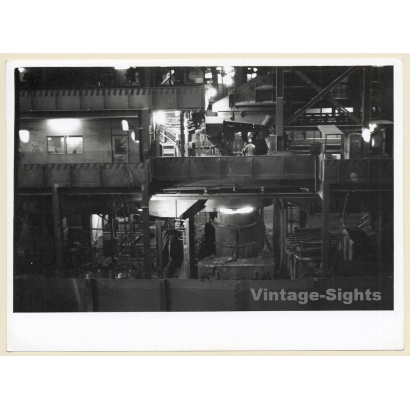 Tubize / Belgium: Forges de Clabecq *6 / Steelworks - Work Hall - Furnace (Vintage Photo 1990s/2000s) Tubize / Belgium: Forges de Clabecq *6 / Steelworks - Work Hall - Furnace (Vintage Photo 1990s/2000s)
