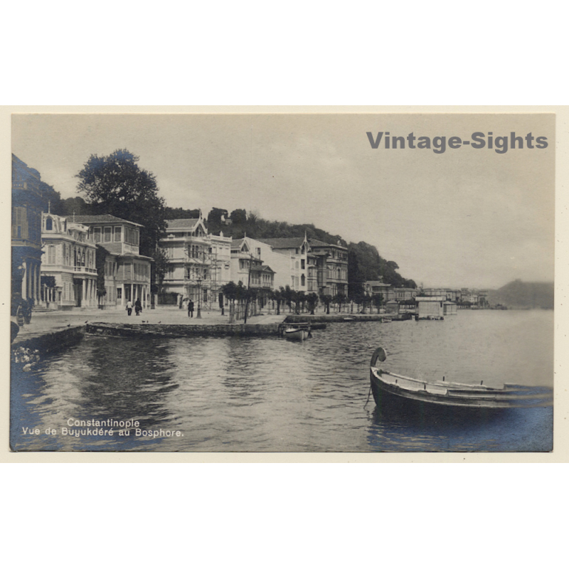 Constantinople - Istanbul / Turkey: Vue De Buyukdéré Au Bosphore (Vintage RPPC ~1910s) Constantinople - Istanbul / Turkey: Vue De Buyukdéré Au Bosphore (Vintage RPPC ~1910s)