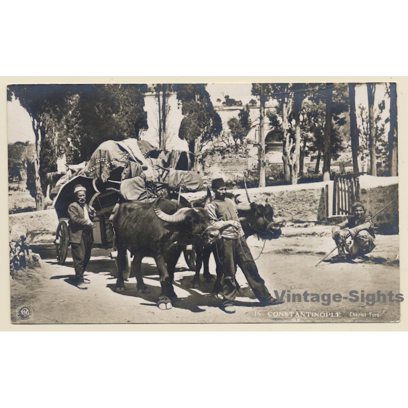 Constantinople - Istanbul / Turkey: Chariot Turc - Turkish Ox Cart (Vintage RPPC ~1910s) Constantinople - Istanbul / Turkey: Chariot Turc - Turkish Ox Cart (Vintage RPPC ~1910s)