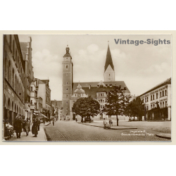 Ingolstadt: Gouverments-Platz (Vintage RPPC 1929)