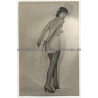 Busty Shorthaired Pin Up Girl *2 / Butt - Fishnets (Vintage Photo B/W ~1940s/1950s)