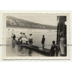Congo / Africa: Colonial Masters On Dugout / Lake (Vintage Photo B/W ~1930s/1940s)