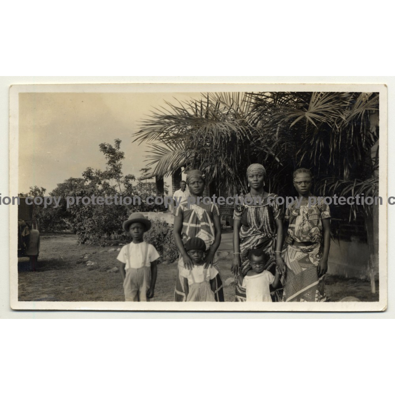 Congo / Africa: 3 Congolese Women & Kids / Headdress (Vintage Photo B/W ~1930s/1940s)