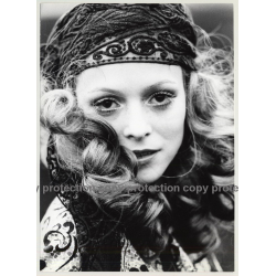 Close-Up Of Blonde Hippie Beauty *2 / Eyes (Vintage Photo Master 1970s Fashion)