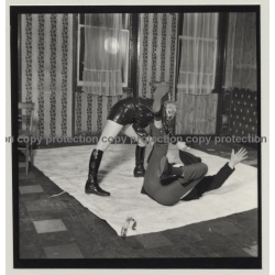 Semi Nude Blonde & Brunette Women In Hot Catfight *9 / Wrestling (Vintage Contact Sheet Photo 1970s)